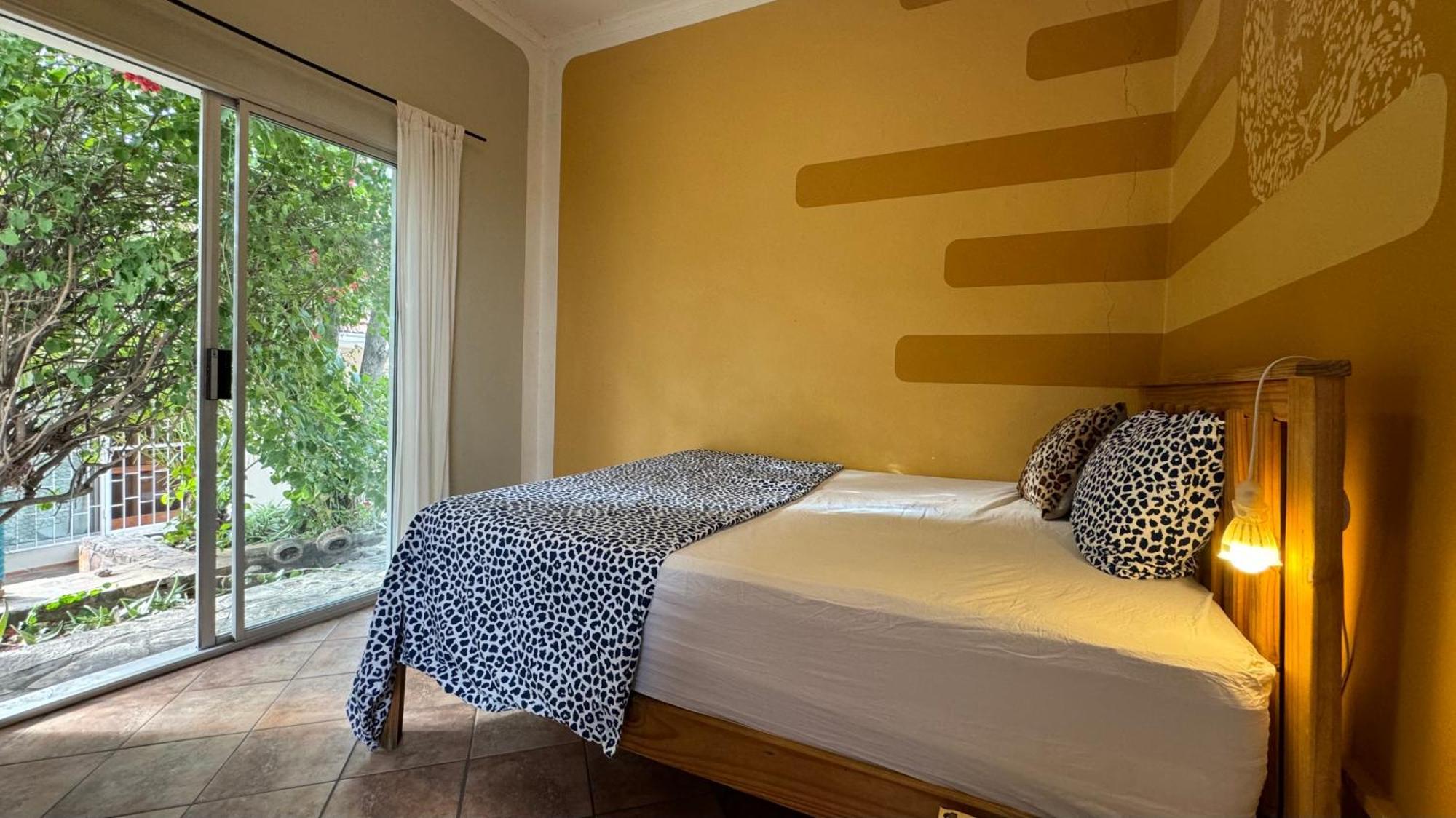 Paradisegarden Backpackers Уиндхоек Екстериор снимка